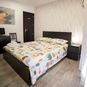 Casa Degli Artisti San Lorenzo Mezzojuso